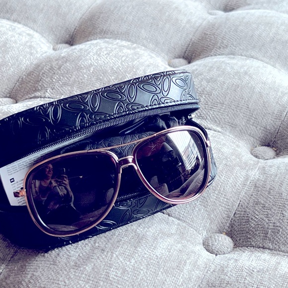 Oakley Accessories - Oakley Aviators